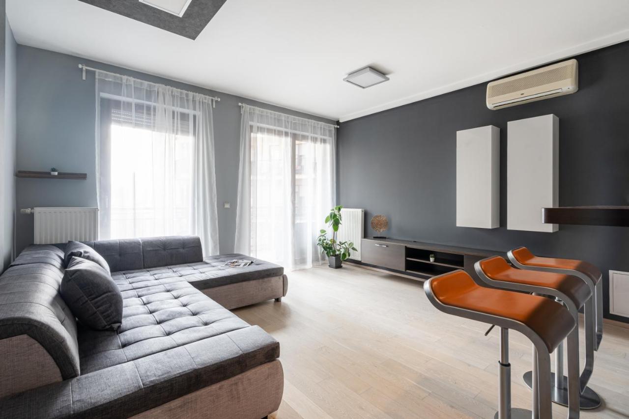 Urban Jungle Oasis King With Free Parking Apartament Budapesta